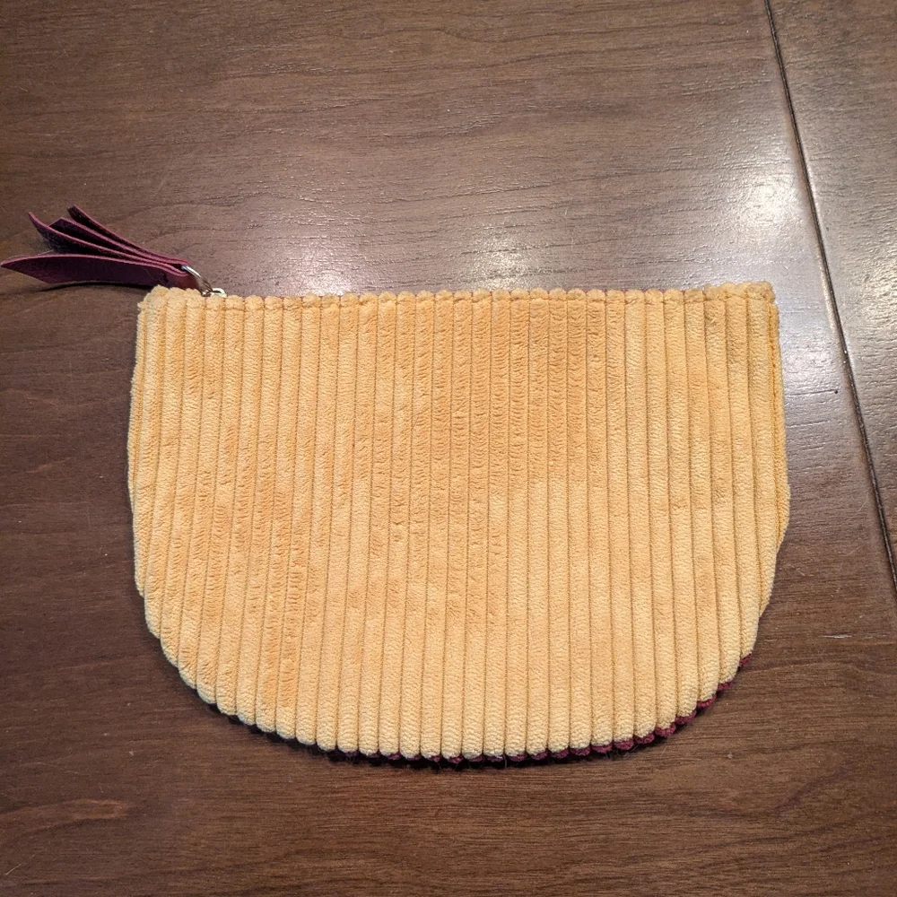 Clinique & Ipsy Cosmetic Bags (3)