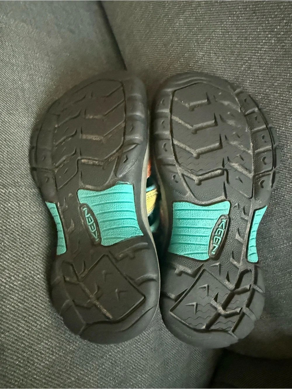 Keen comfortable kids