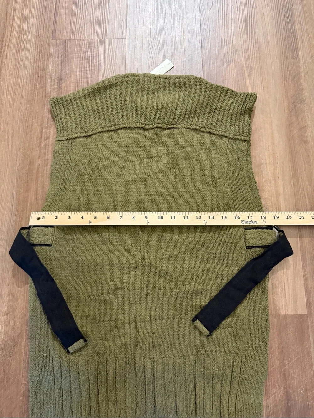 Banana Republic Men's Knit Vest Brand New Olive Size XS