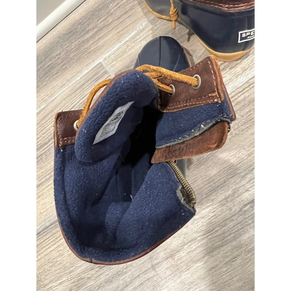 Sperry saltwater duck