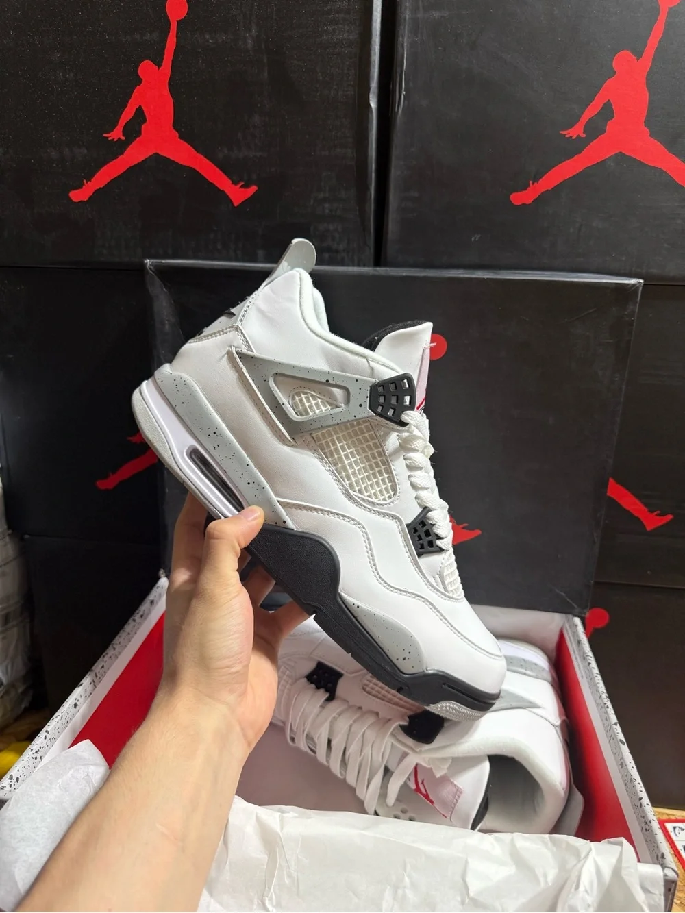 Jordan 4 Retro White CementMen’s White and Black Retro 4 Basketball Sneakers