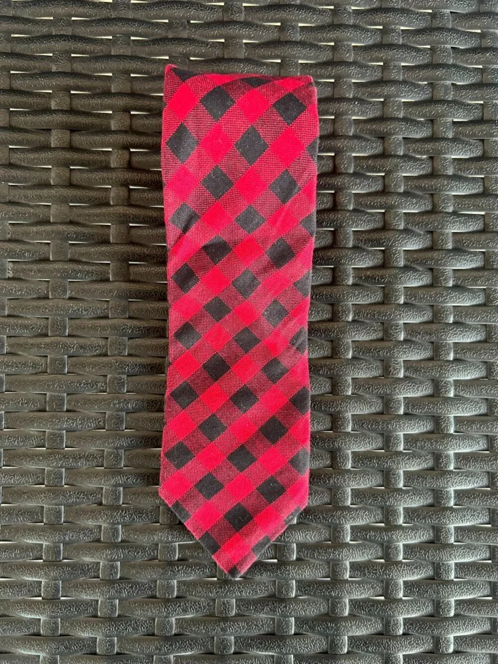 The Children PLACE Red Black Plaid Check Necktie Classic Preppy Boys Dress Tie