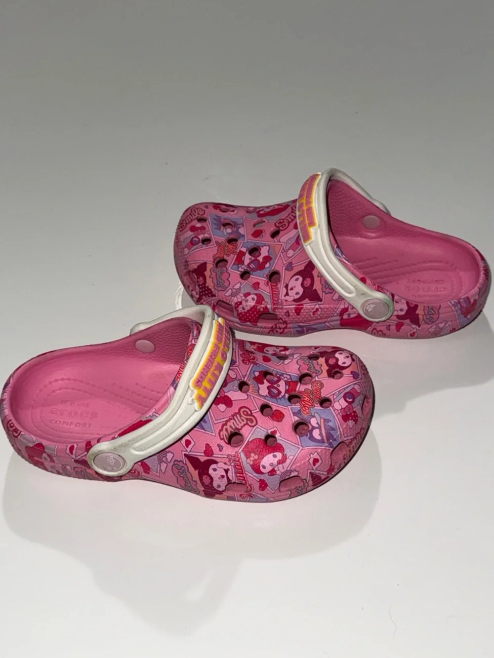 CROCS bright hello