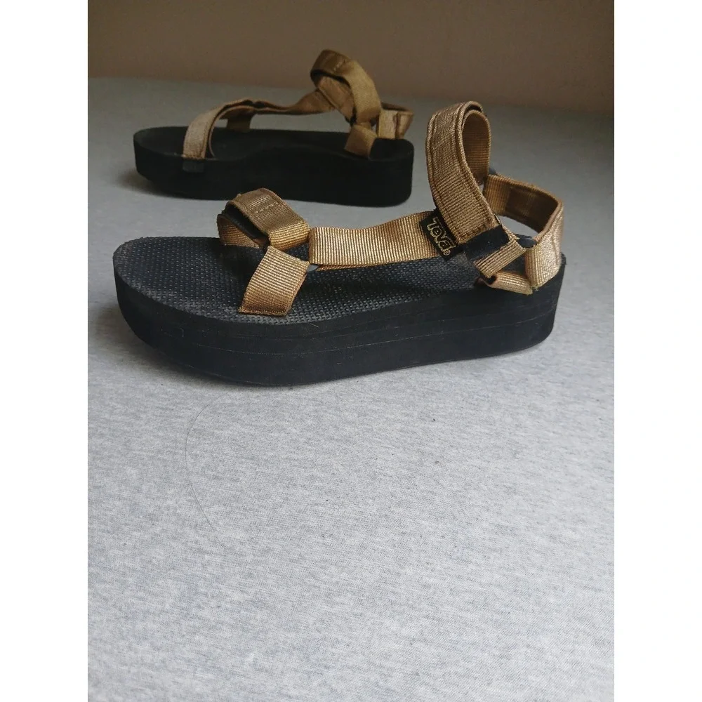 Teva universal flatform