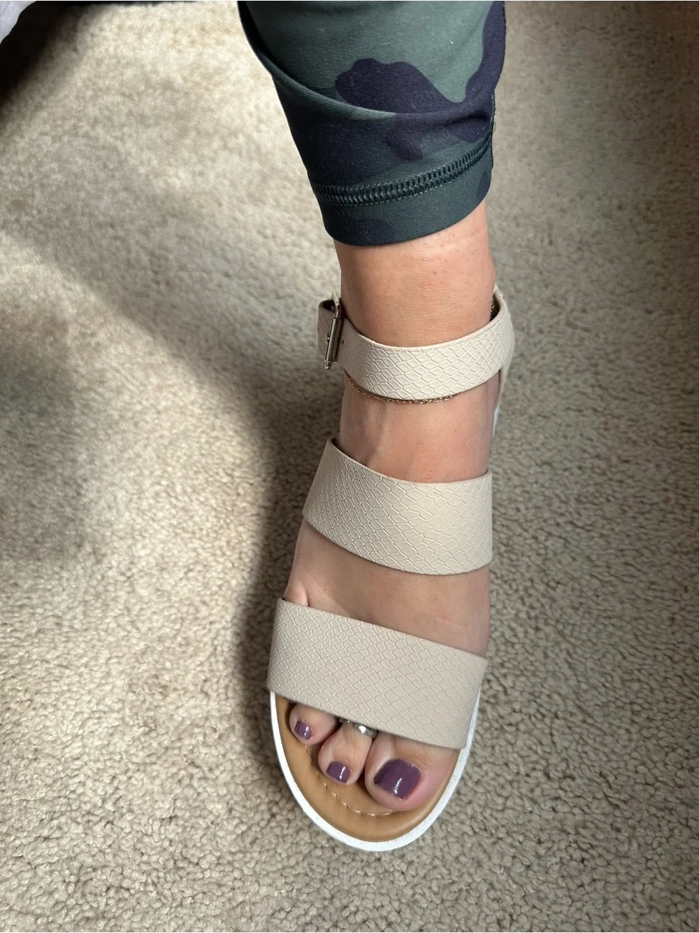 Soda comfortable beige