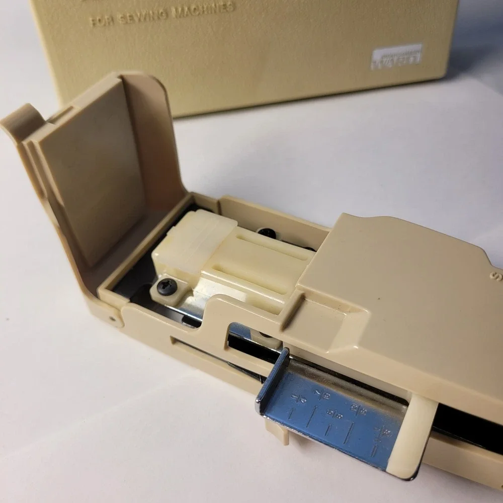 Montgomery Ward Automatic Buttonholer‎ 9259 Vintage Sewing Machine Attachment