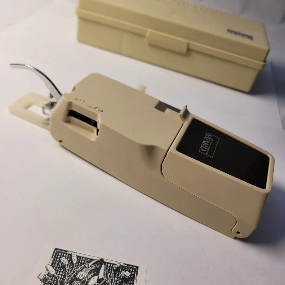 Montgomery Ward Automatic Buttonholer‎ 9259 Vintage Sewing Machine Attachment