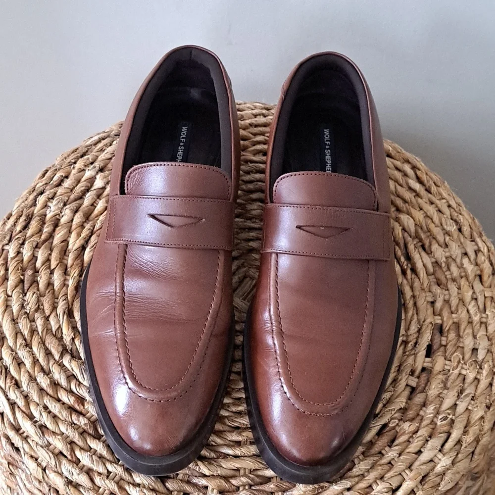 Wolf & Shepherd trending luxury