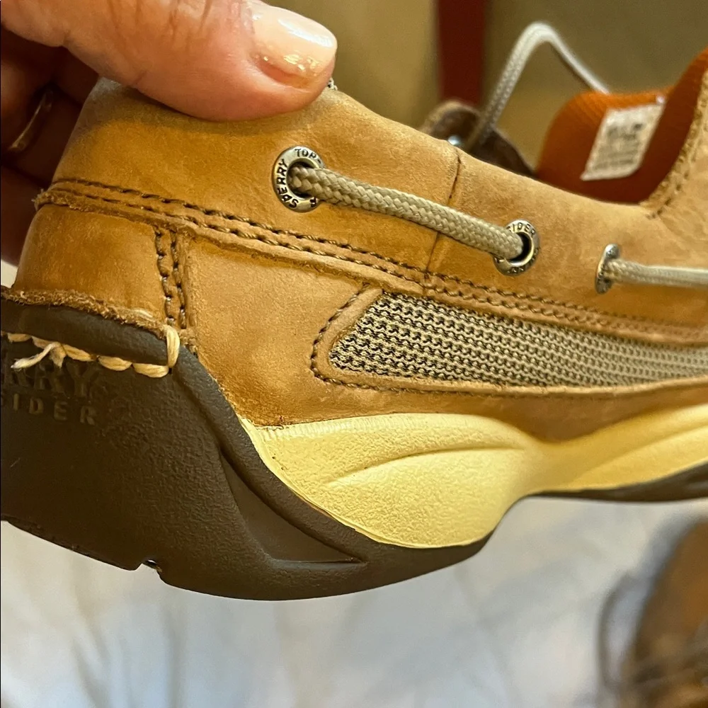 Sperry Men’s Brown Leather Moccasin-Style Boat Shoes
