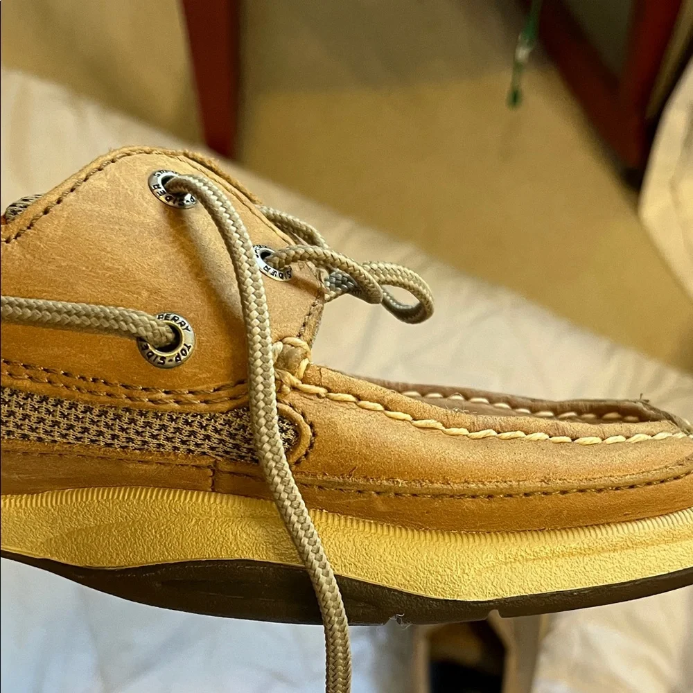 Sperry Men’s Brown Leather Moccasin-Style Boat Shoes