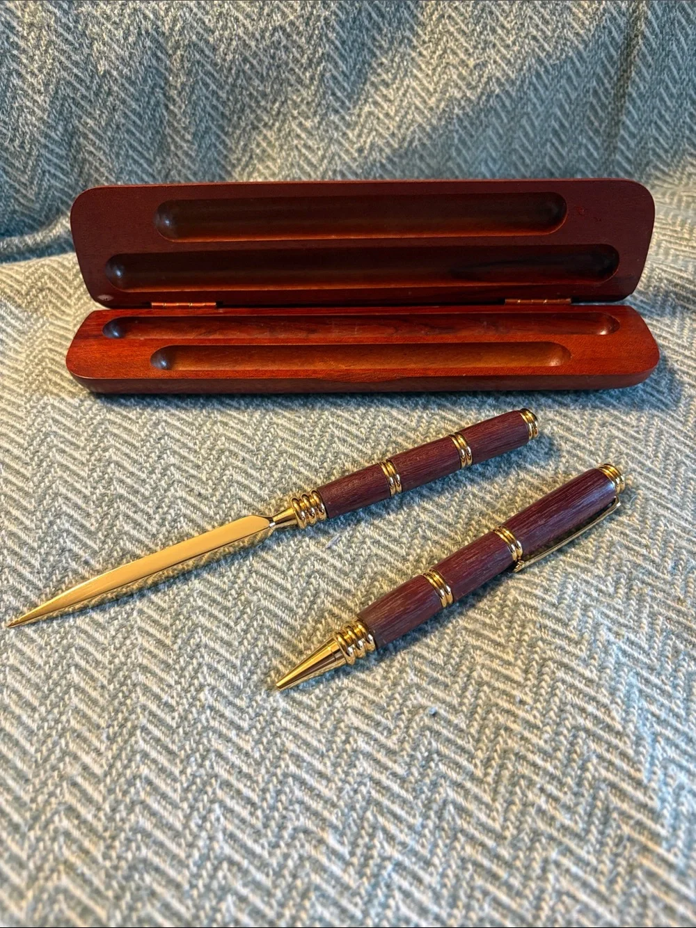 unbranded elegant wooden