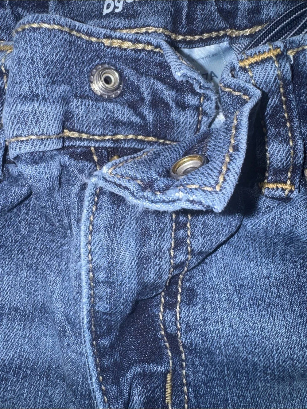 OshKosh Bgosh button classic wash