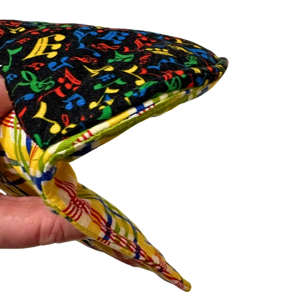 Hand Made Cupcake Oven Mitt Pot Holder Music Confetti and Colorful Plaid