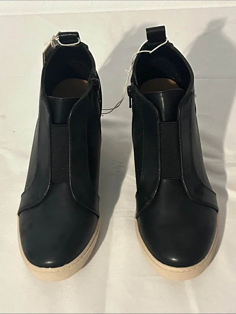 a new day sleek wedge
