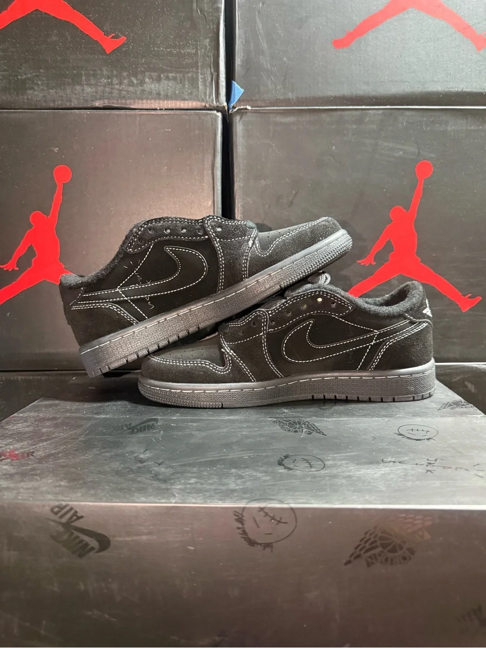 Jordan low top