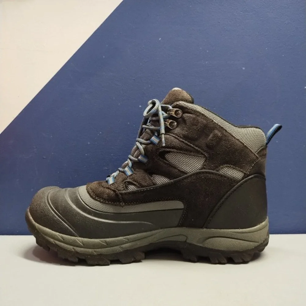 Khombu fleet hiker