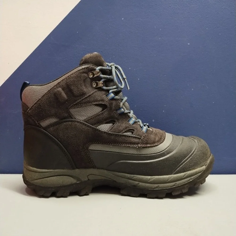 Khombu fleet hiker