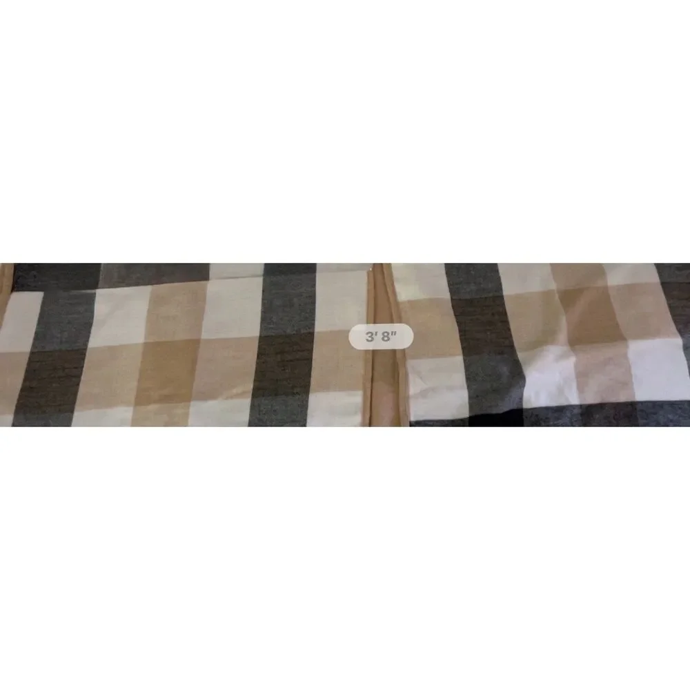 Ann Taylor see photos