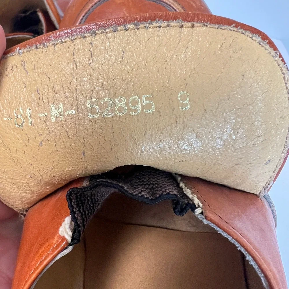 Verde leather platform