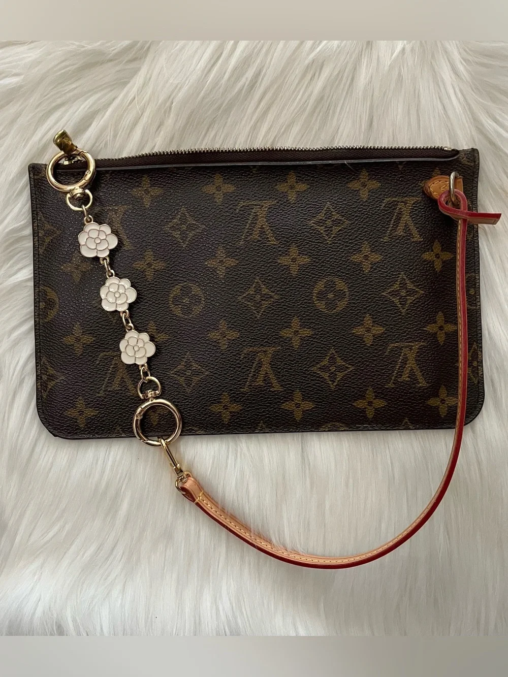 LOUIS VUITTON Monogram Brown Pouchette Hobo Mini Bag Pouch Baguette