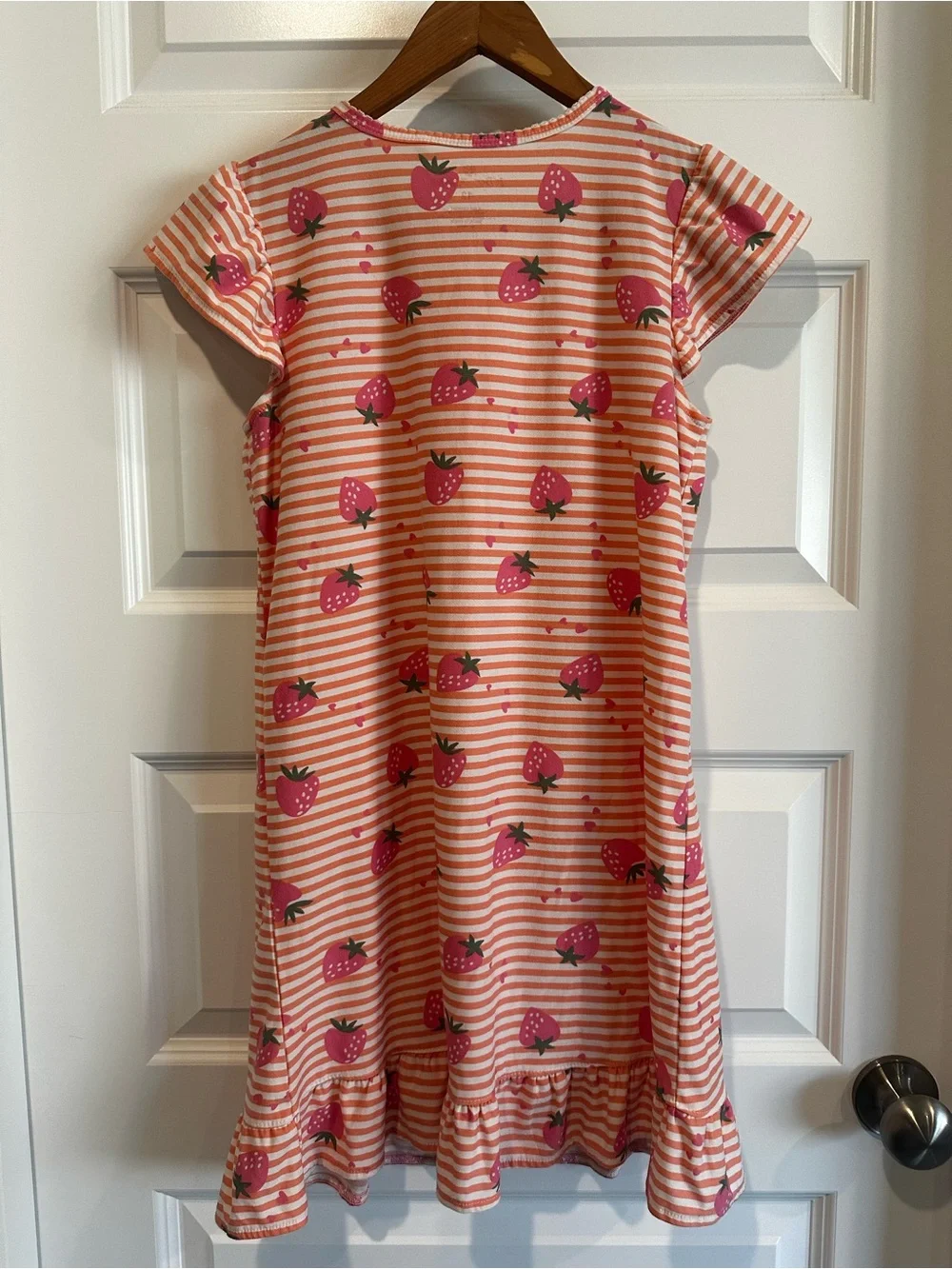 Betsey Johnson Girls Strawberry Stripe Nightgown Pink Ruffle Hem Sleep Dress EUC