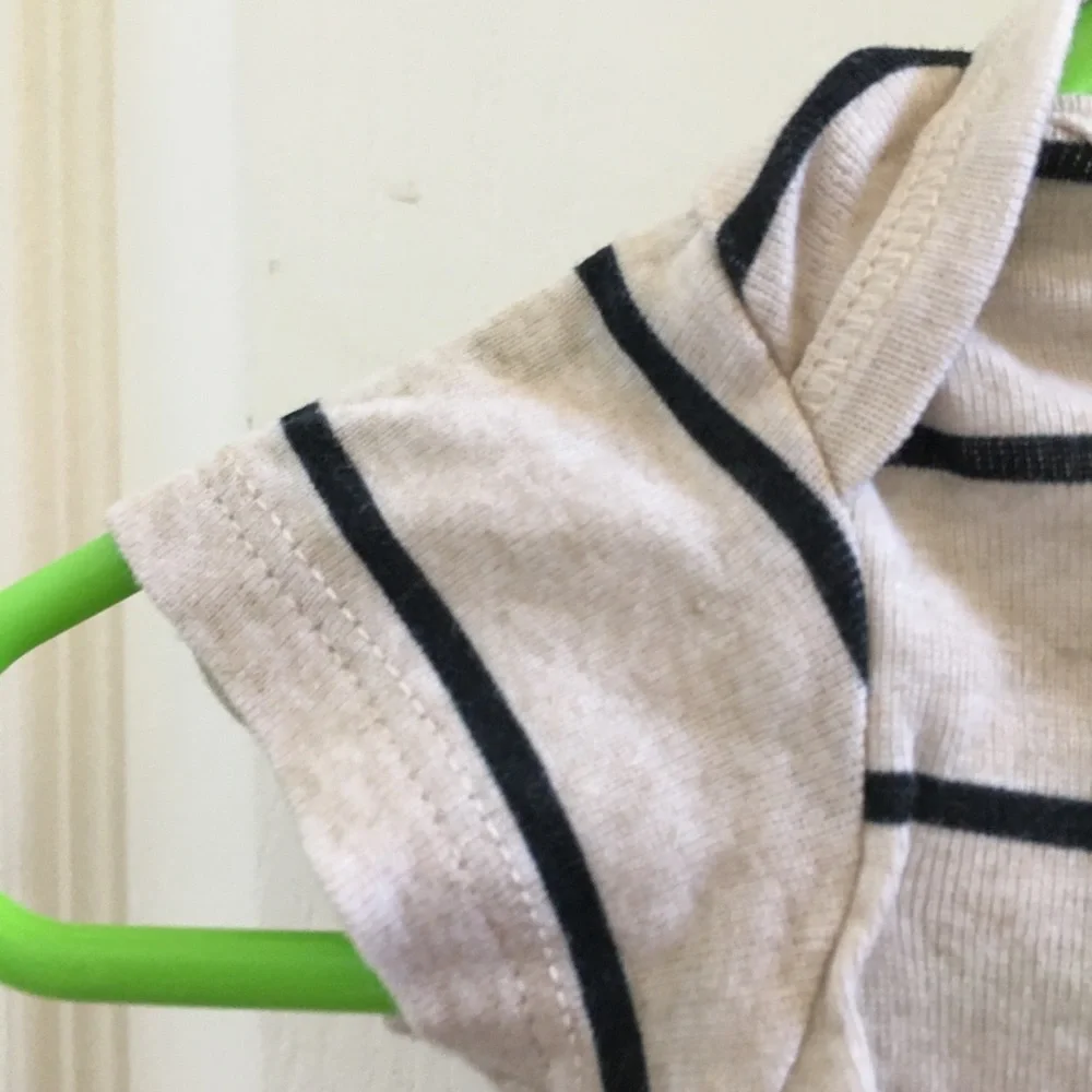 Gerber organic onesie 0-3 months