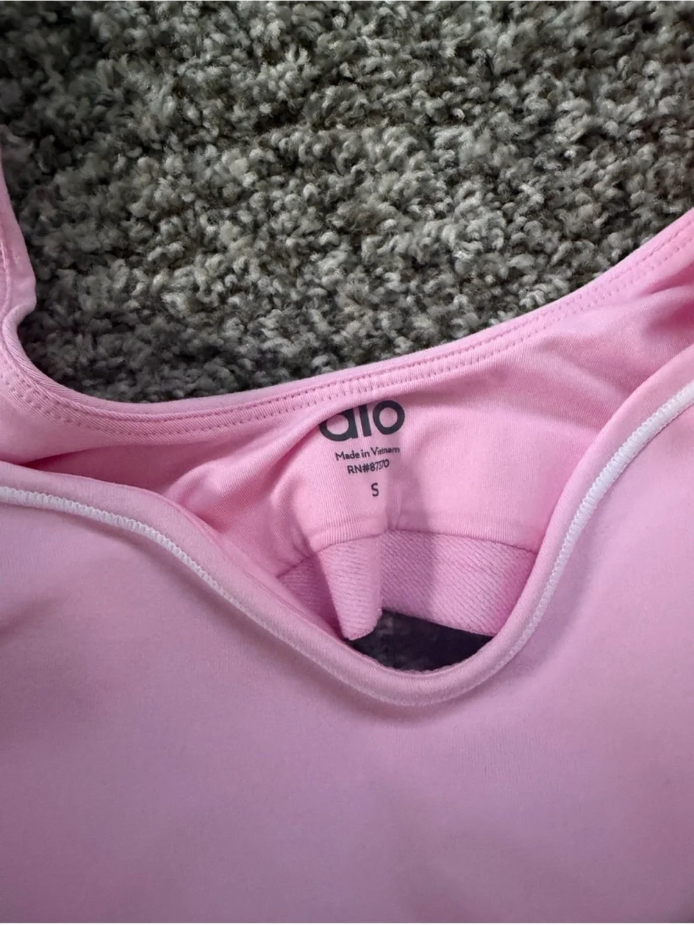 ALO Yoga sold out