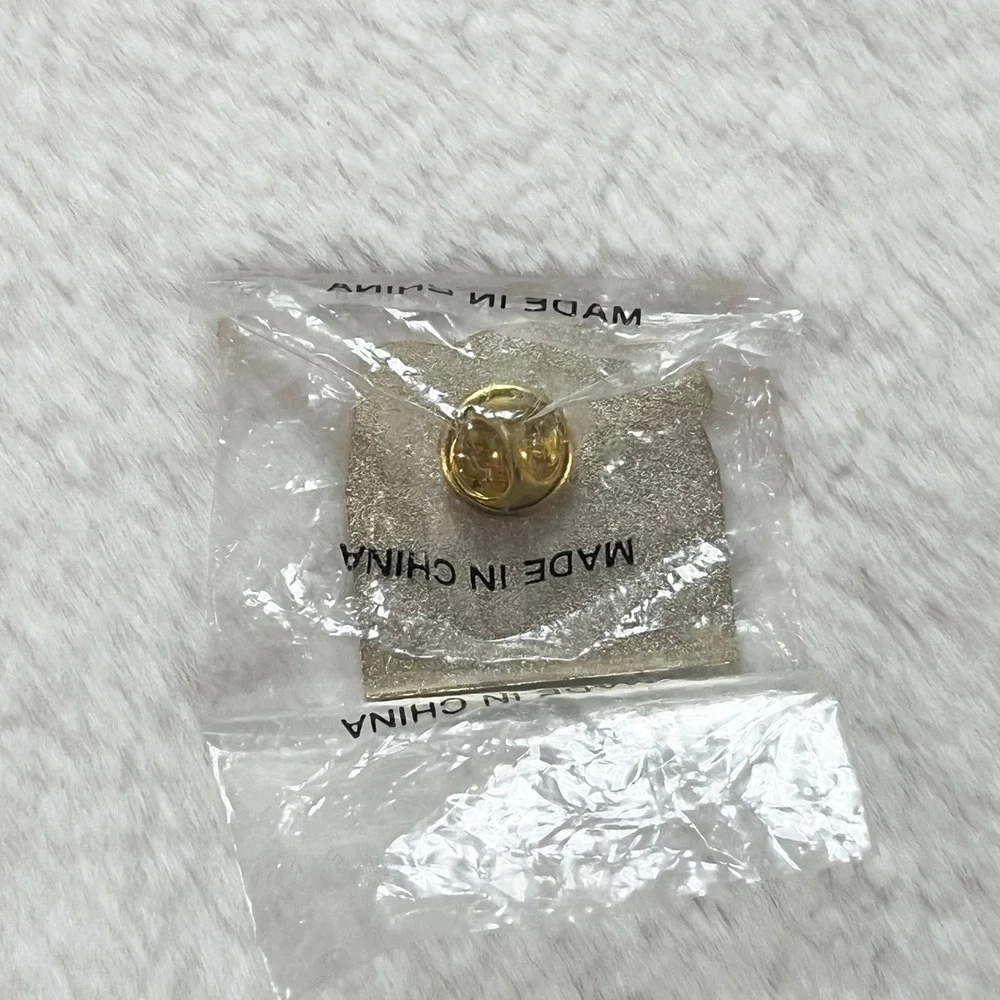 🔮 5/$25 Vintage‎ Capital Valley Youth Soccer League 2008 Pin