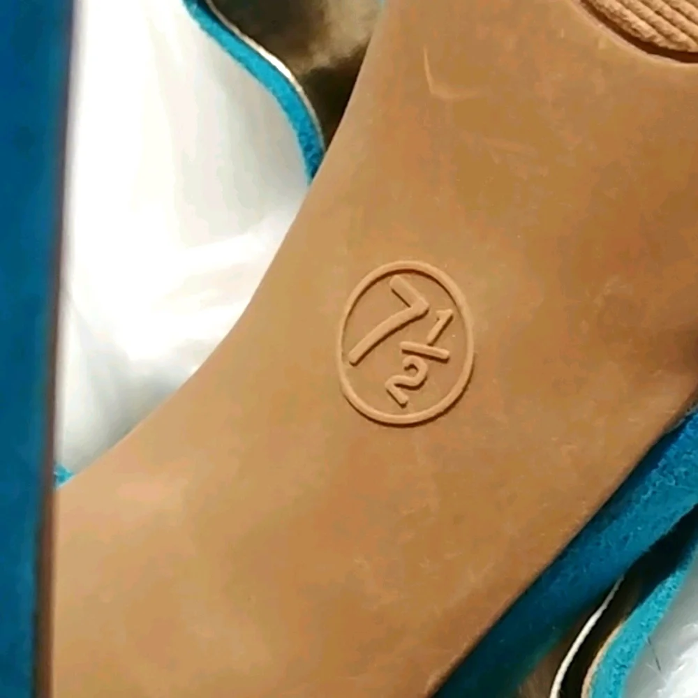 Mossimo Supply Co. mossimo aqua