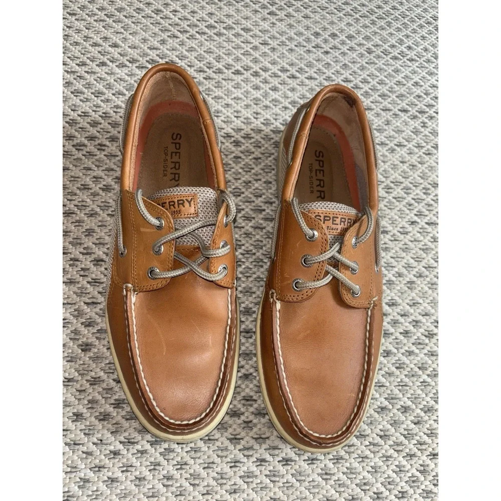 Sperry scuffs boat eye