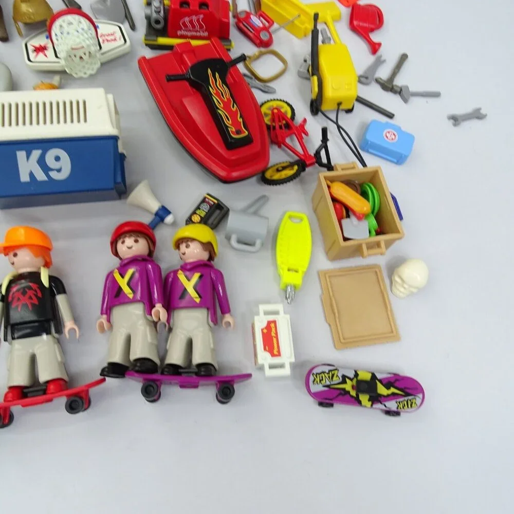Vintage Playmobil Figures Knights Pirates Police‎ Skater Accessories Swords Lot