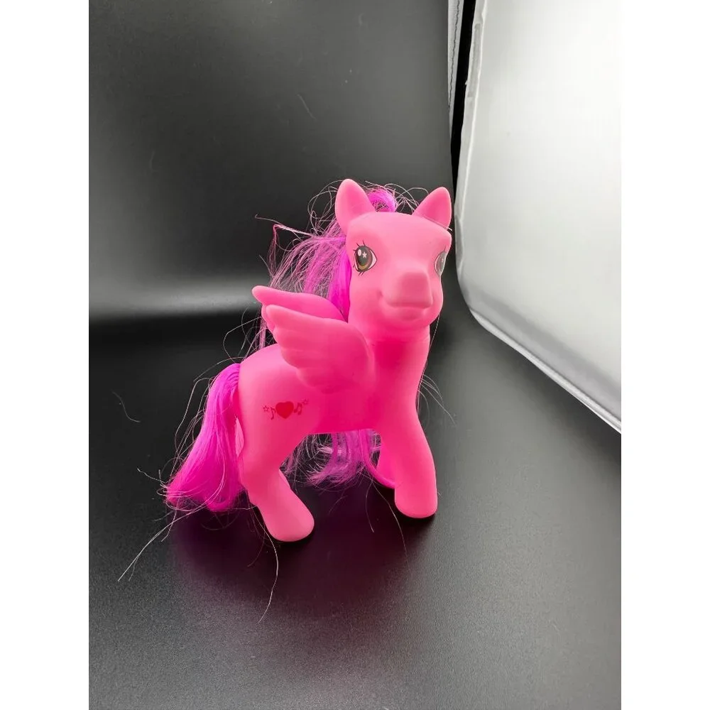 Pink Pegasus Play Pony Pretend Animals Brushable hair Heart Music Cutie‎ Mark