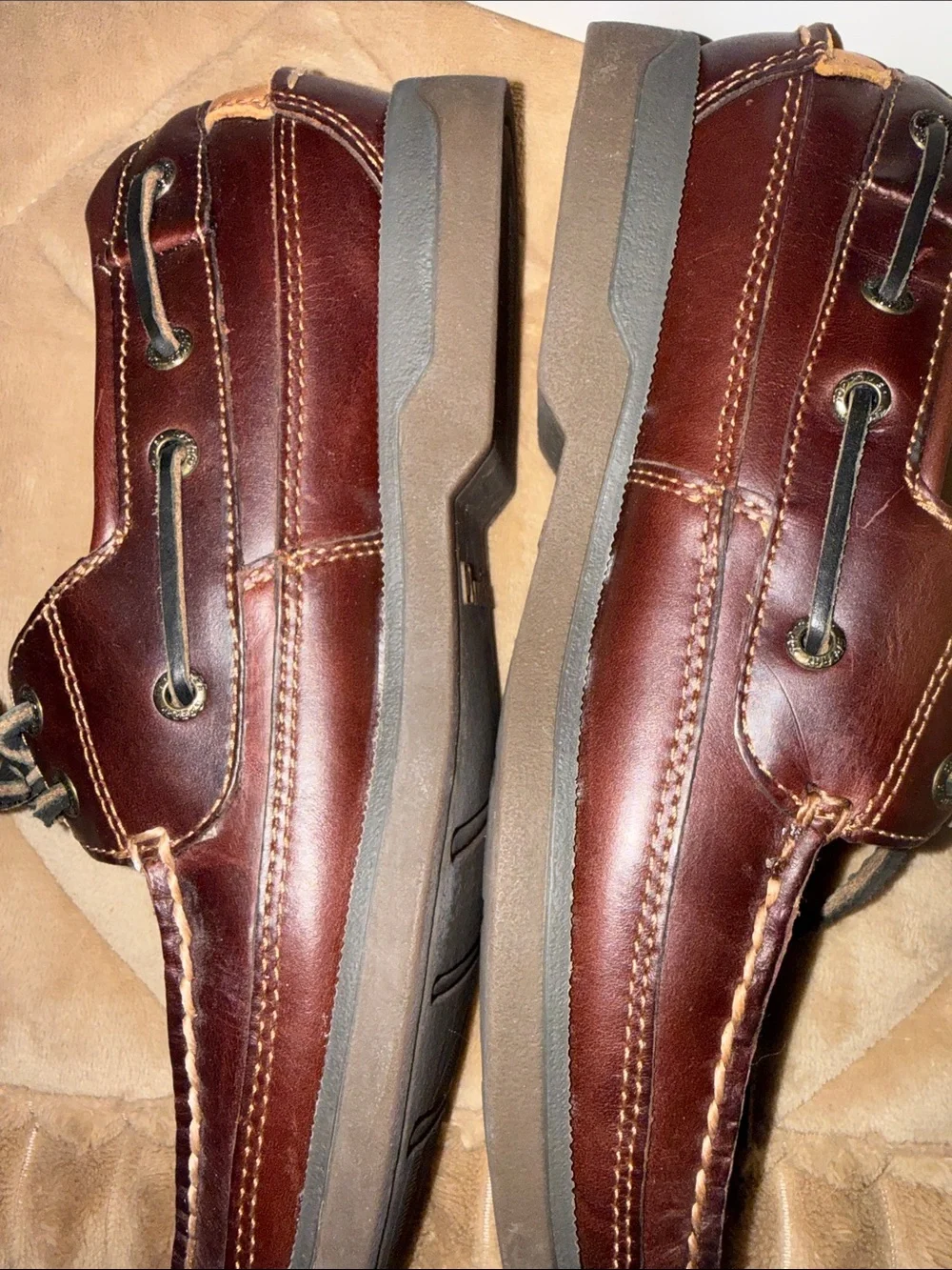 Sperry rich dark