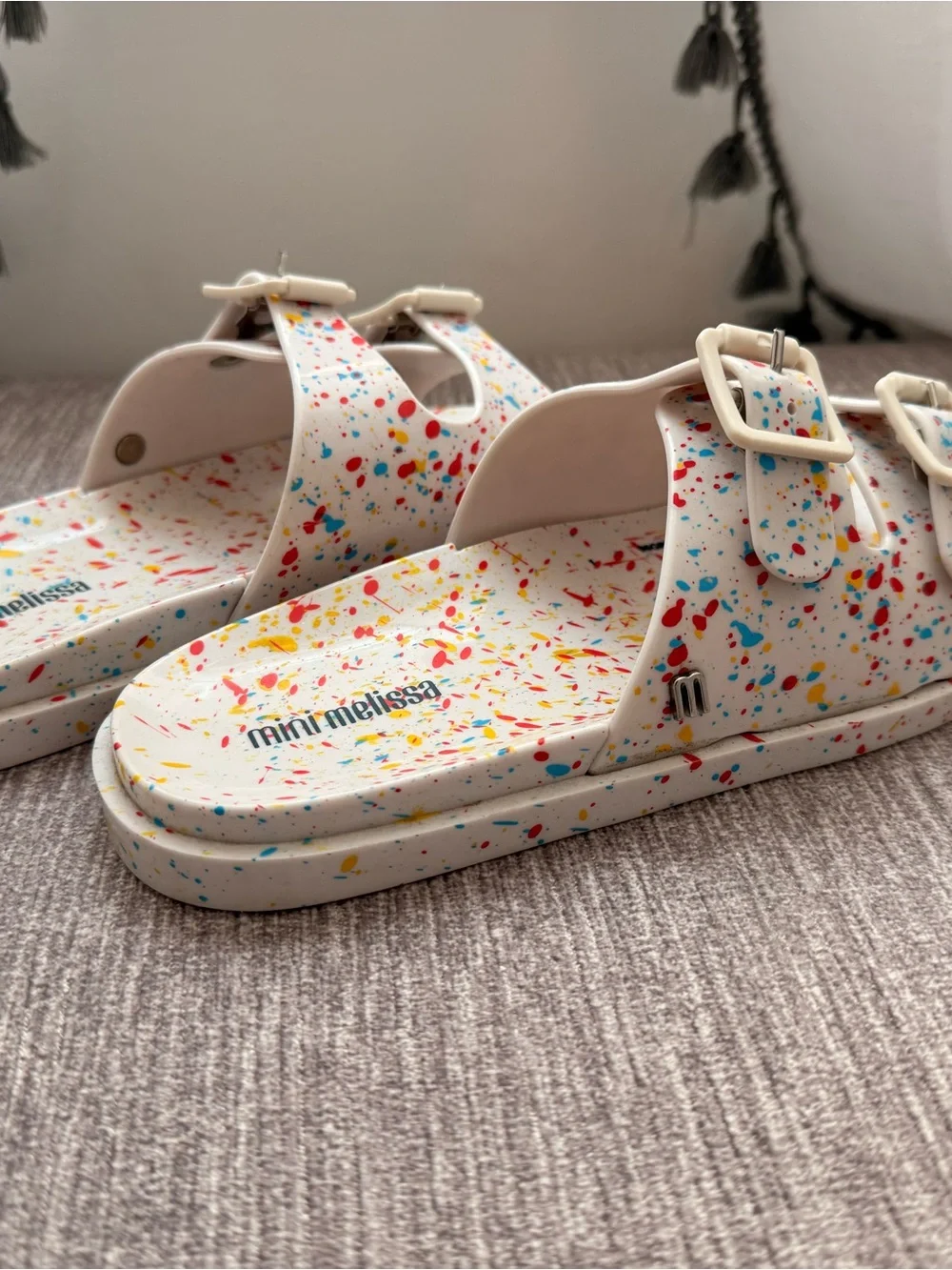 Mini Melissa White Slide Sandals with Colorful Speckle Print size 2