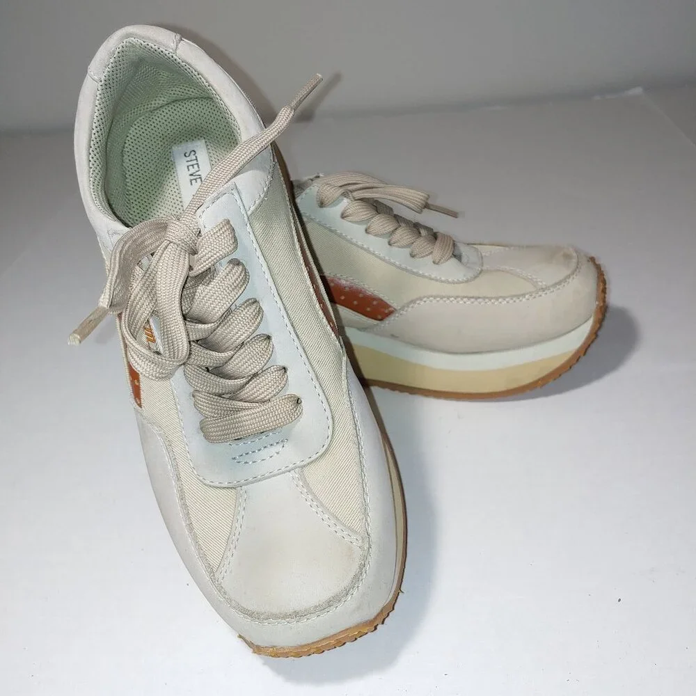 Steve Madden steve madden