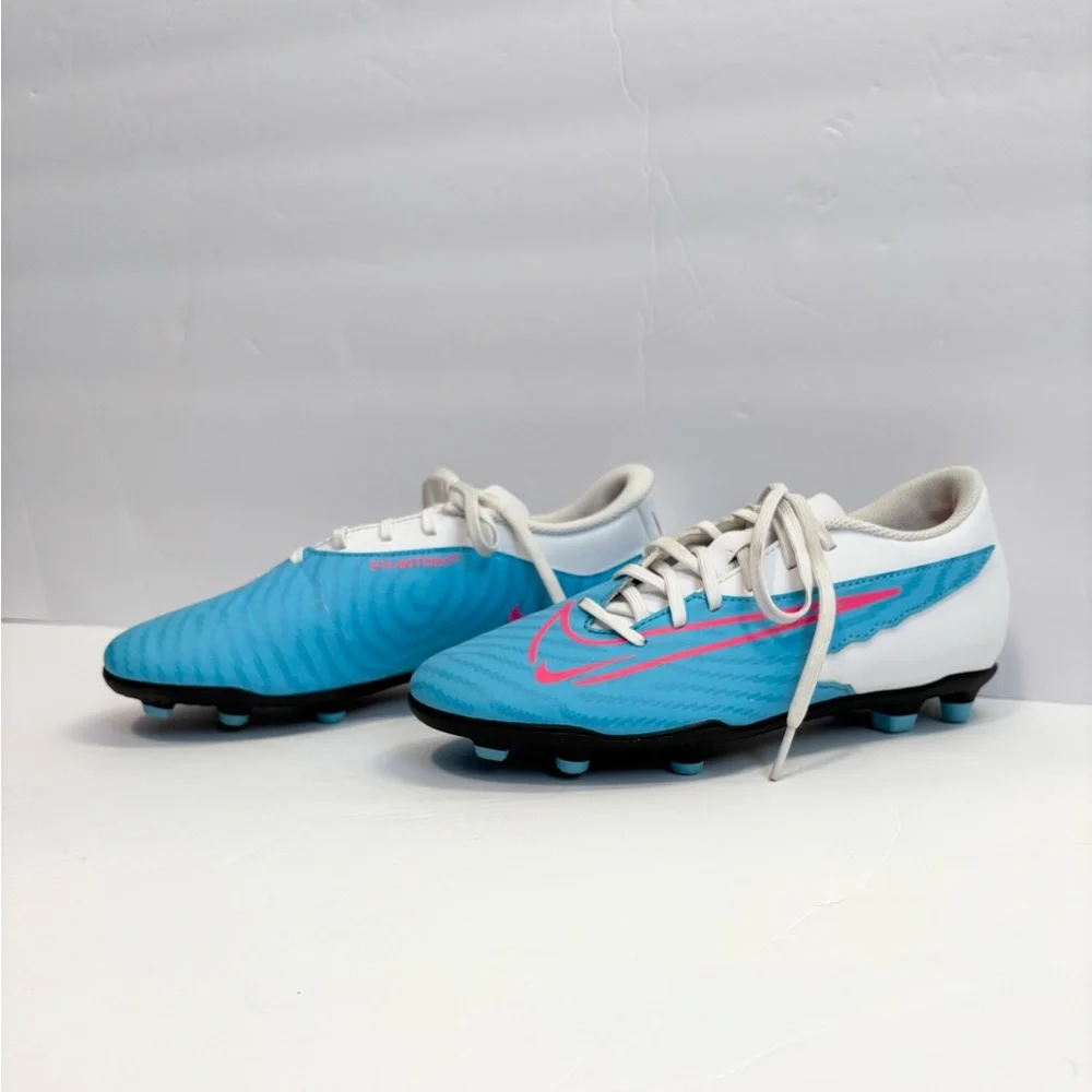 Nike pink stylish