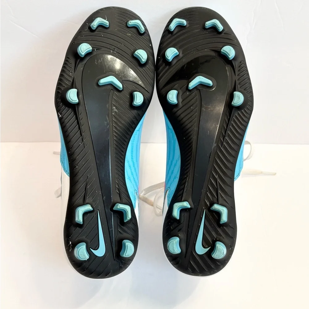 Nike cleats accents blue