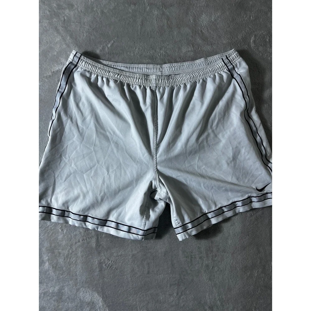 Nike Dri-FIT Mens Athletic Shorts White Black Striped Soccer Training Large
