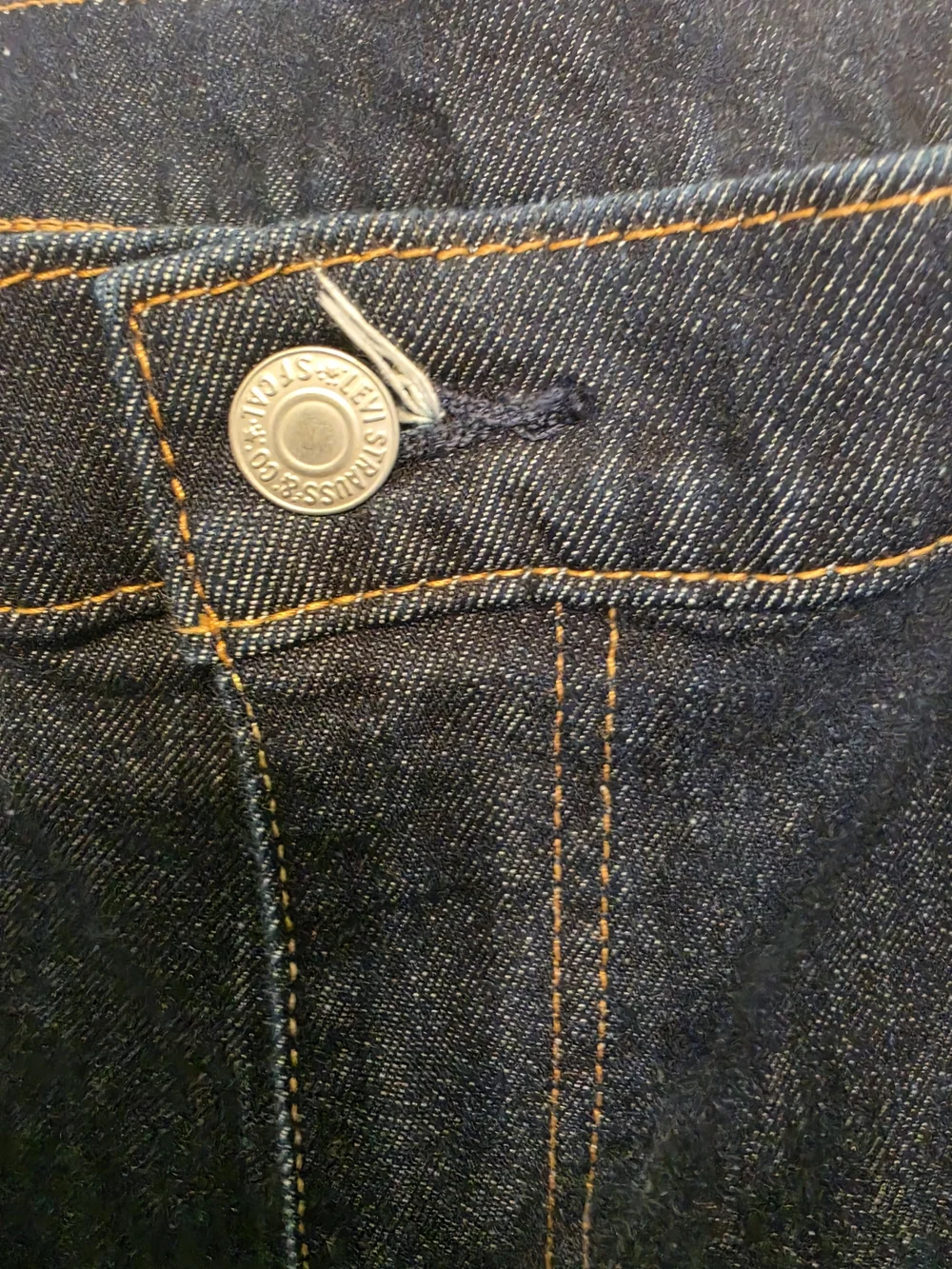 Levis construction l30 outfits
