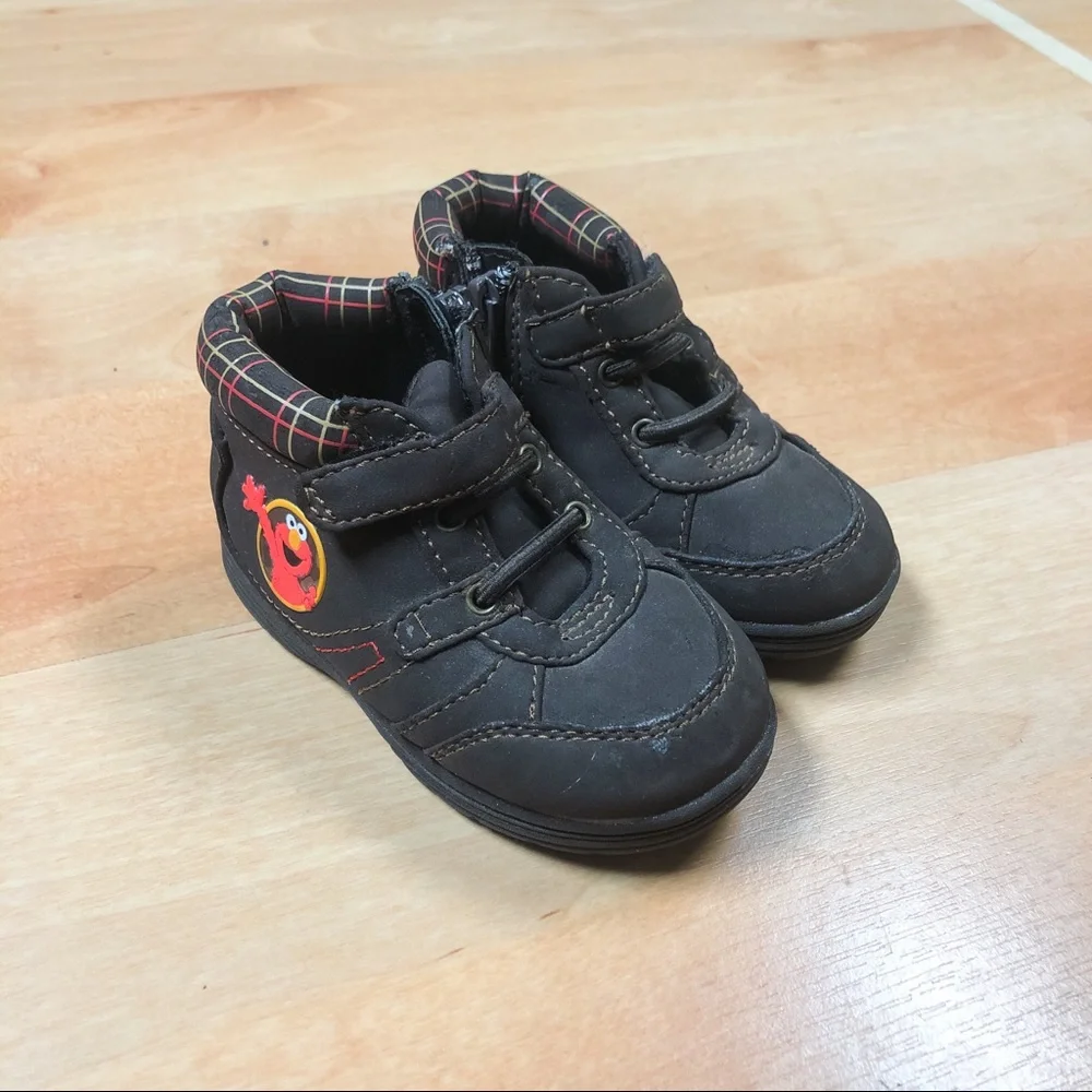 Sesame Street toddler brown