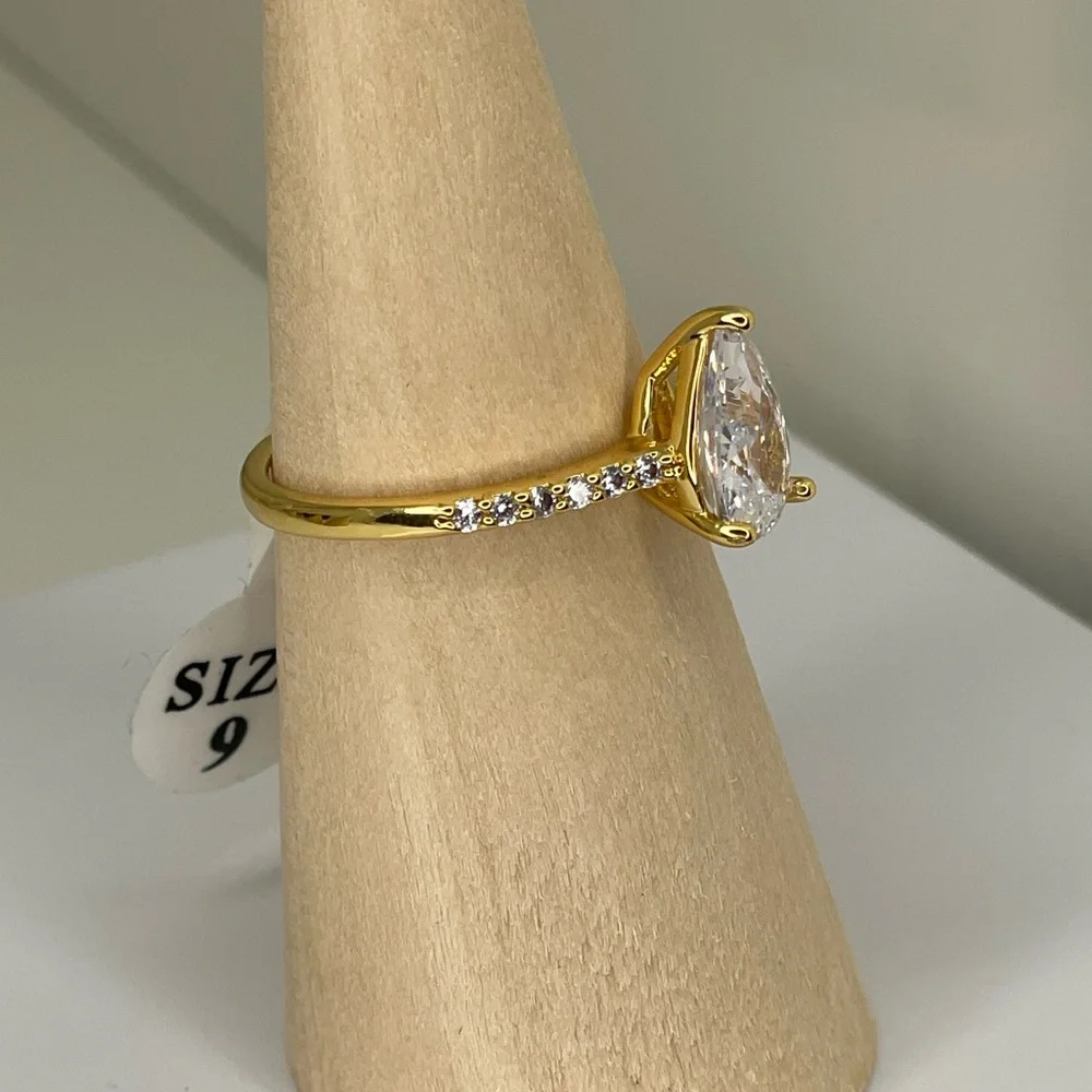 N/A beautiful gold