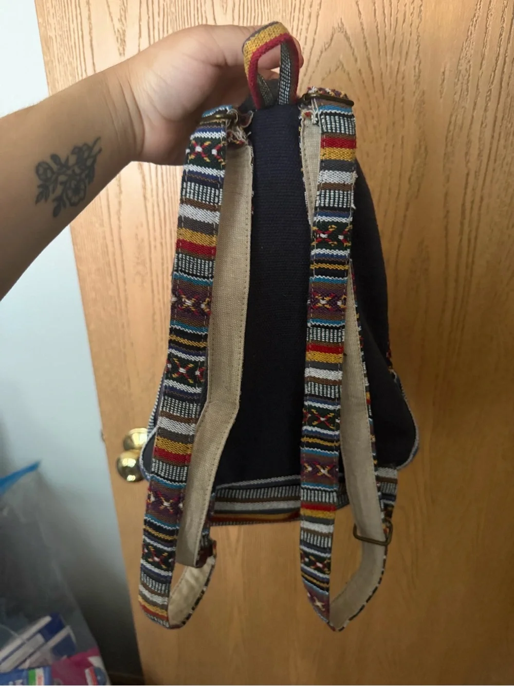 Freakmandu compact woven