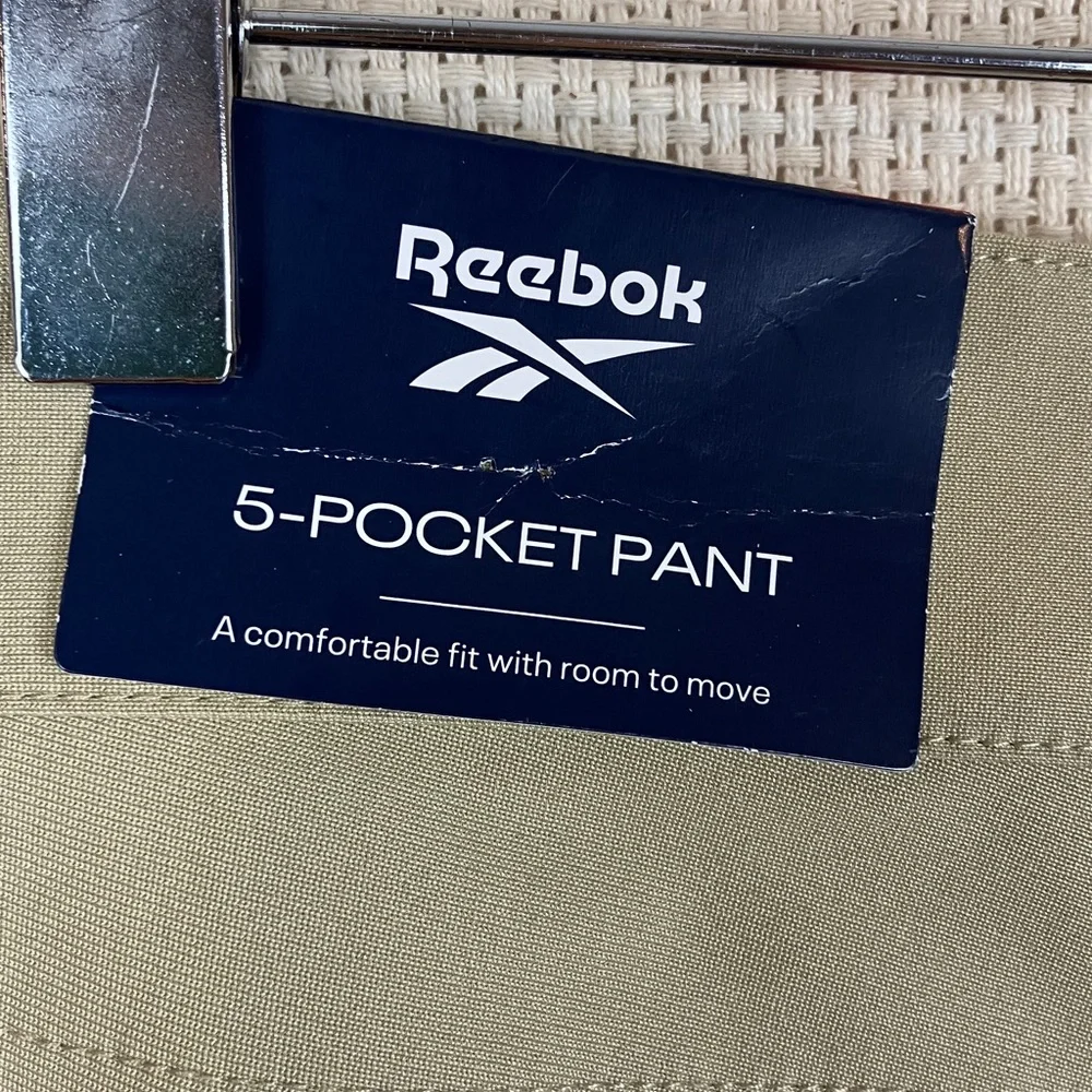 Reebok pocket beige