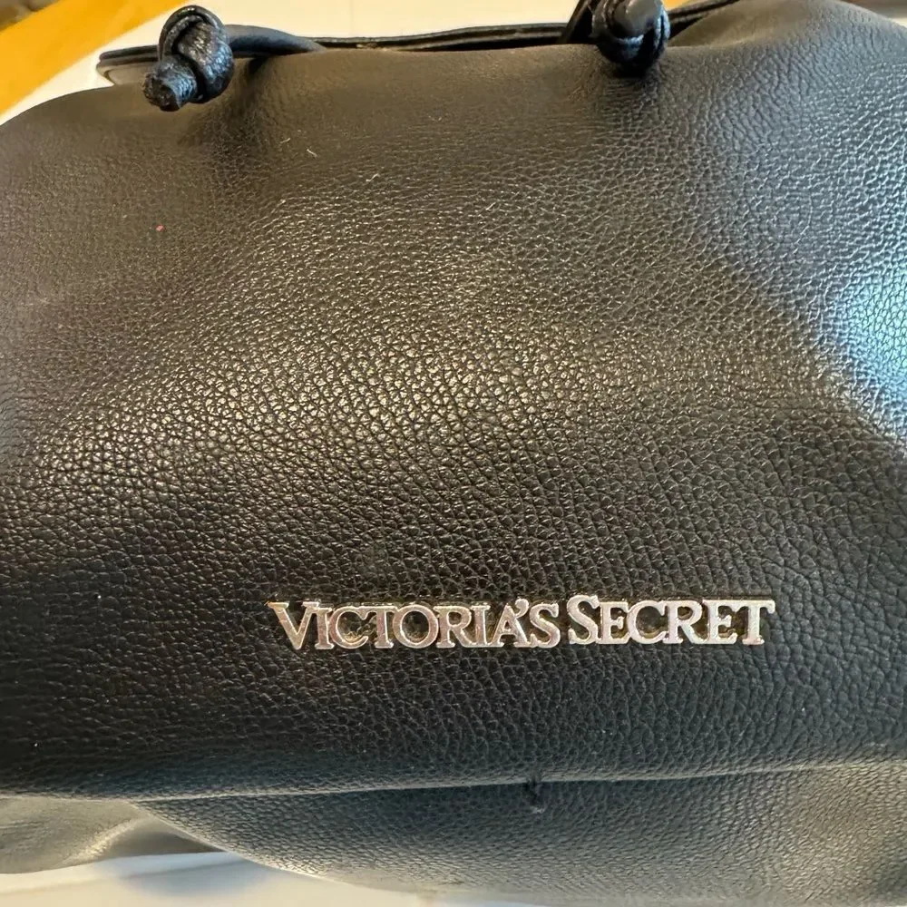 Victorias Secret very good