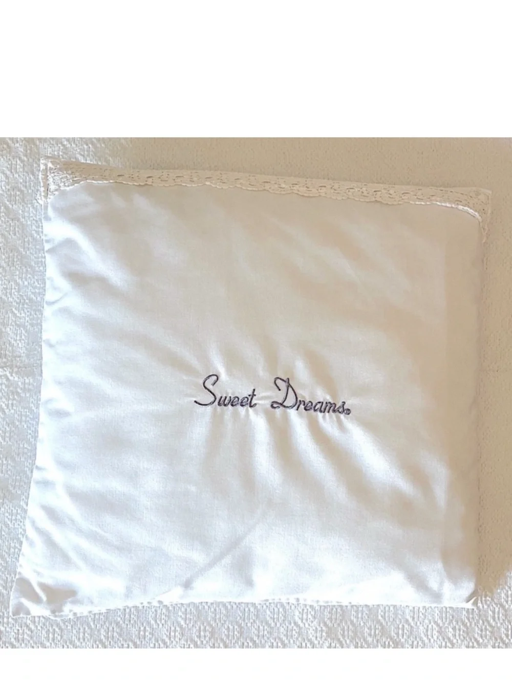 White “Sweet Dreams” Pillow Case and Pillow Filler