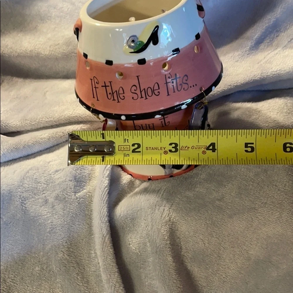 N/A “if shoe