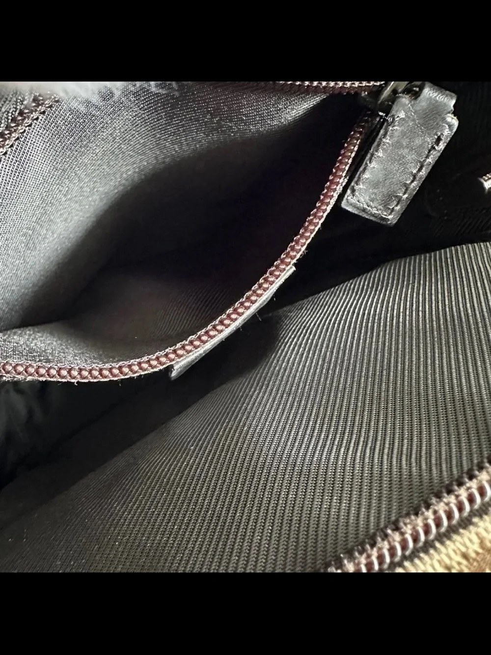 Gucci top front pocket