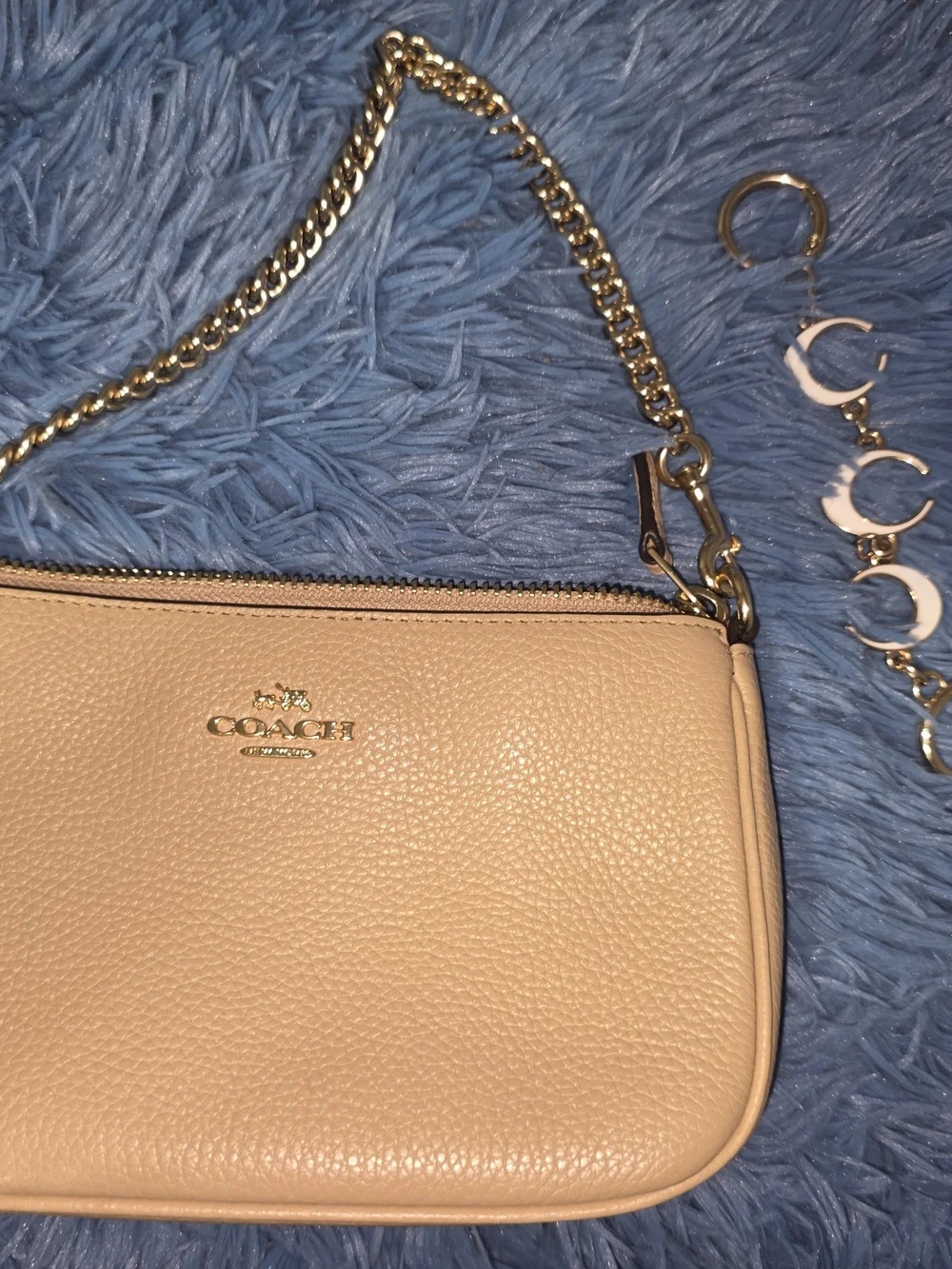Coach nolita 19