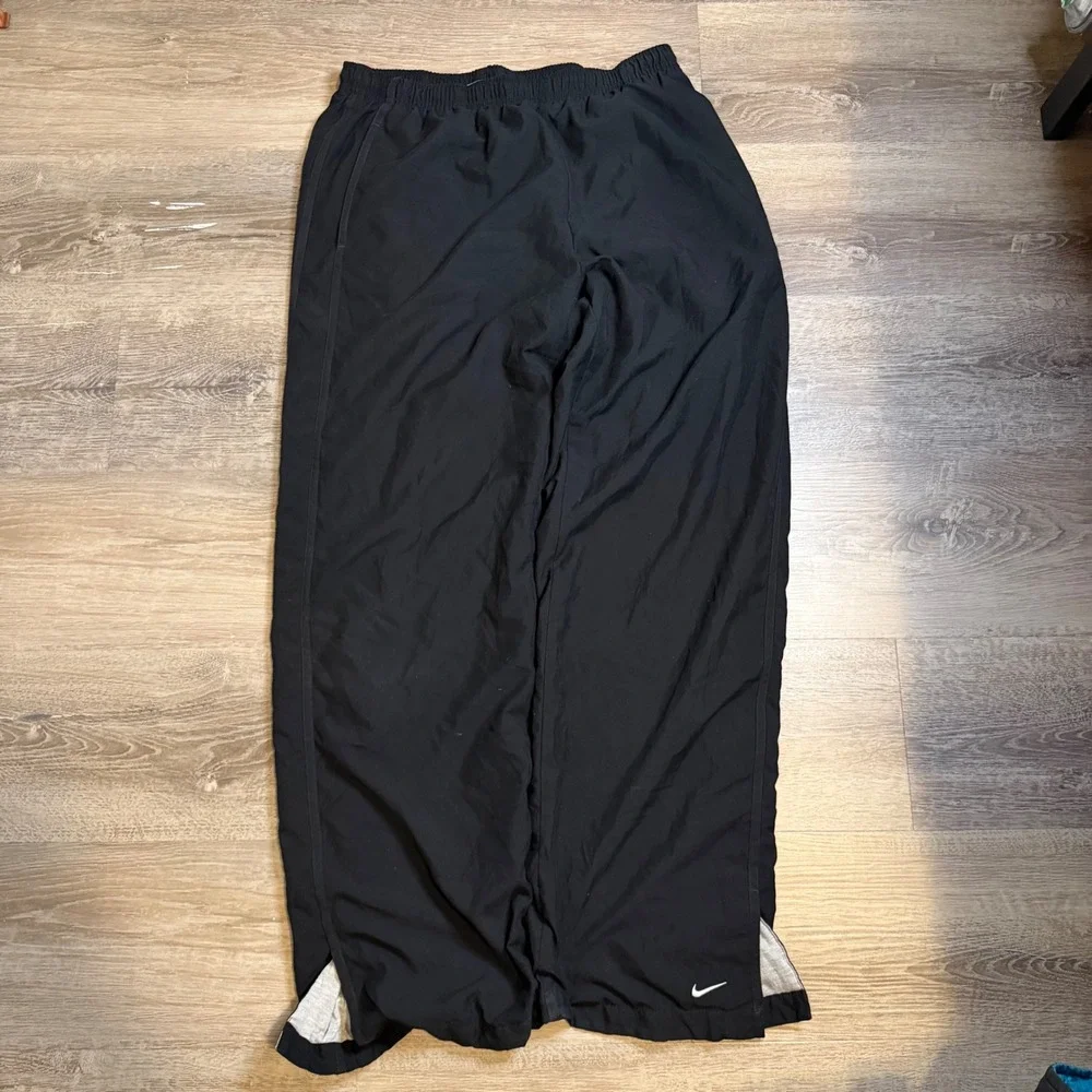 Nike Boys Black Nylon Track‎ Pants Jersey Lined Wide Leg Swoosh Youth L 12-14