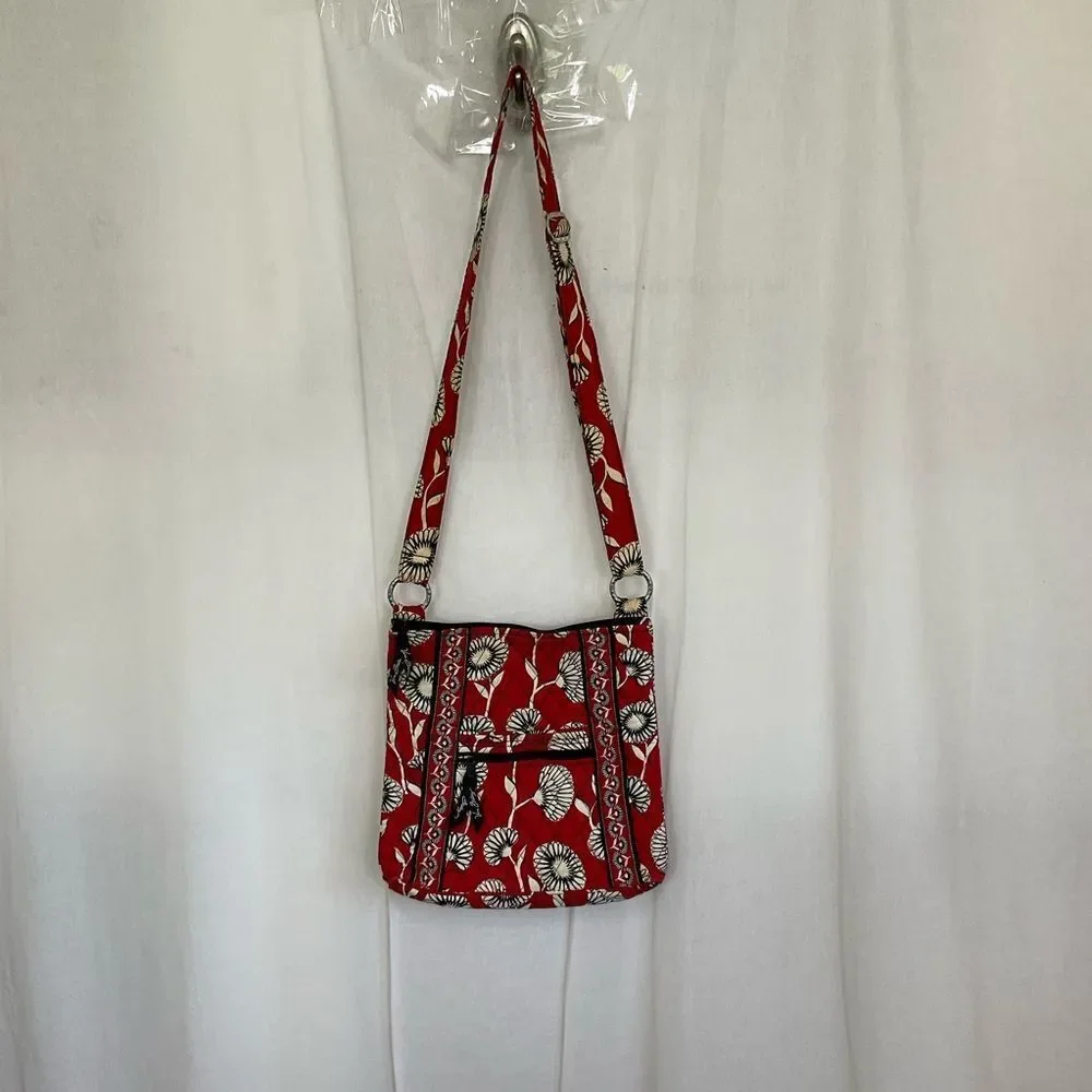 Vera Bradley Deco Daisy Hipster Boho Quilted Crossbody Shoulder Bag Red
